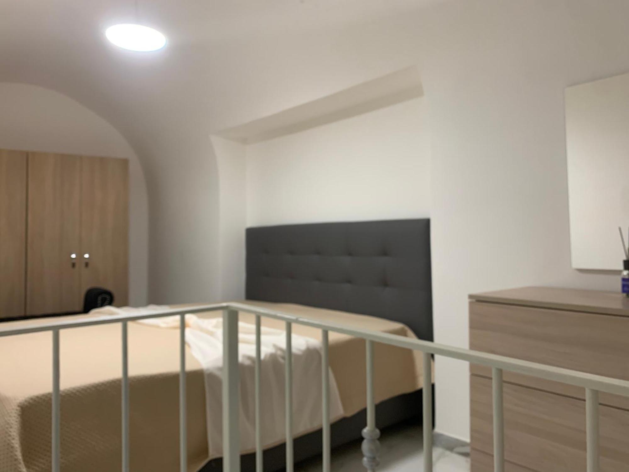Appartamento Viky House Chiaja 1 Napoli Esterno foto