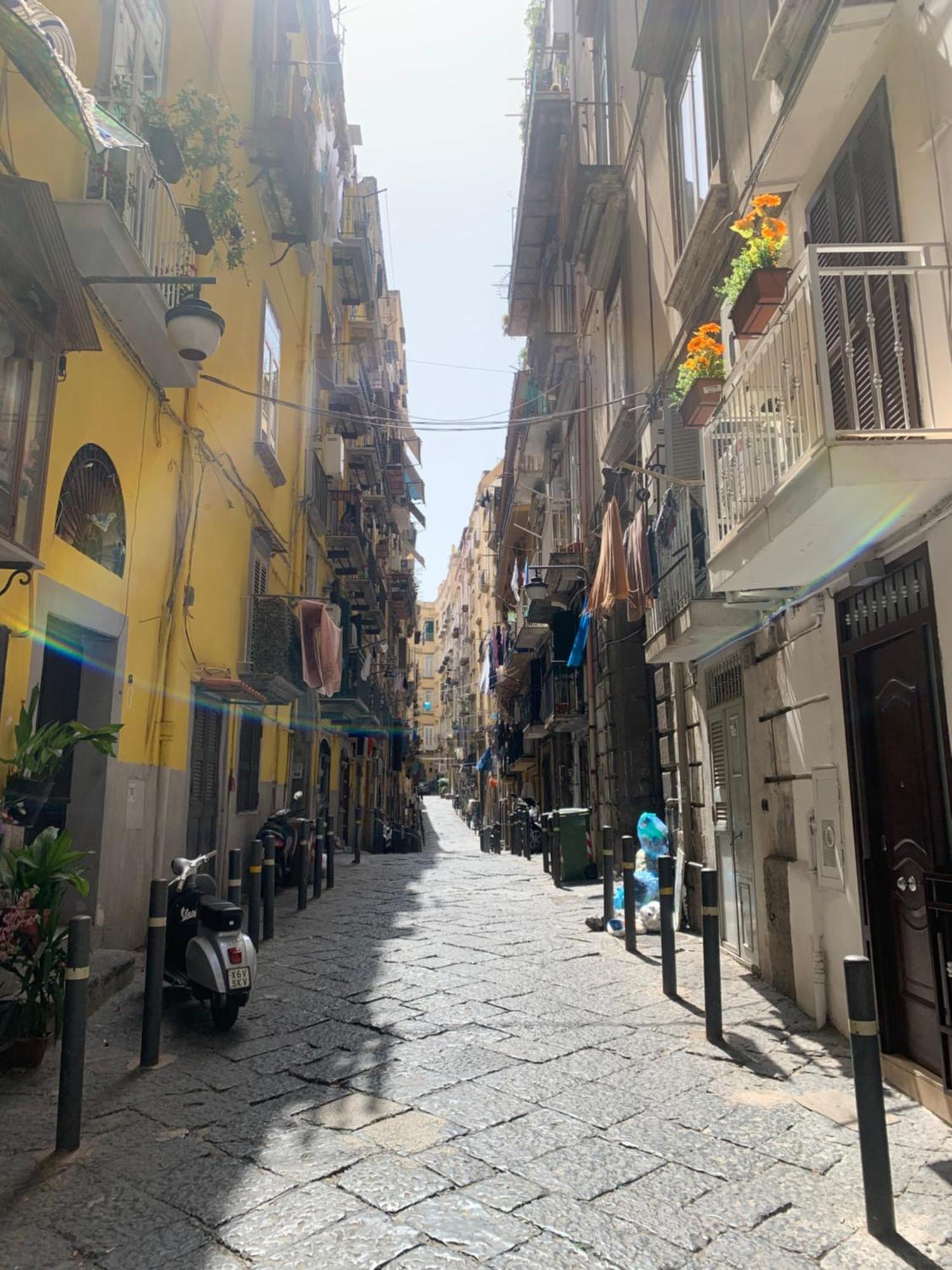 Appartamento Viky House Chiaja 1 Napoli Esterno foto