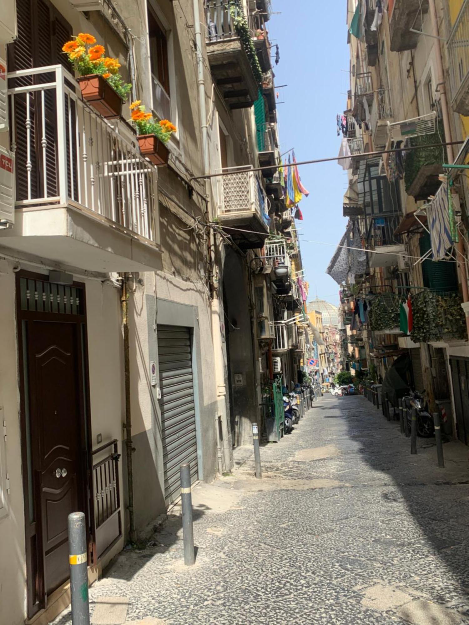 Appartamento Viky House Chiaja 1 Napoli Esterno foto